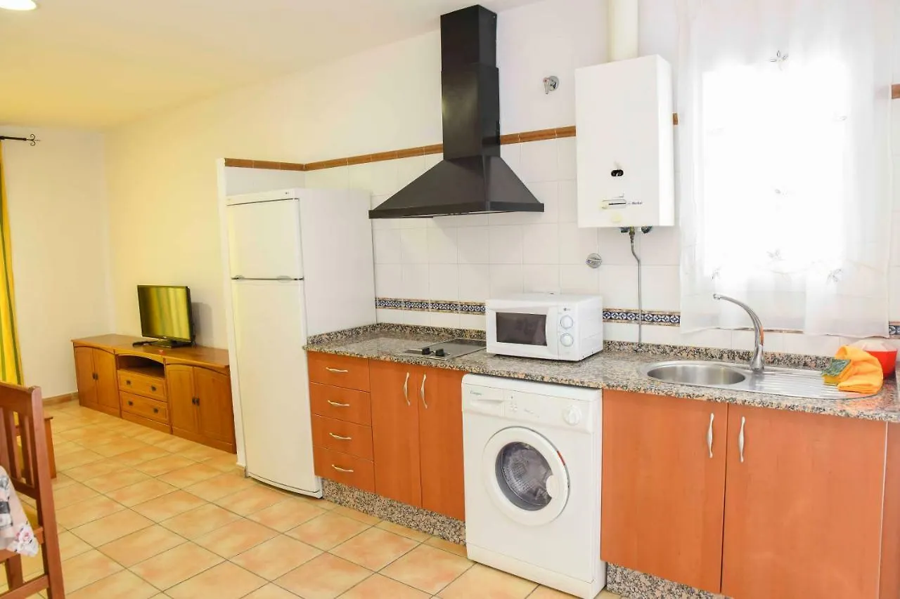 Apartamentos Perez Zara Conil De La Frontera 0*,  Španělsko