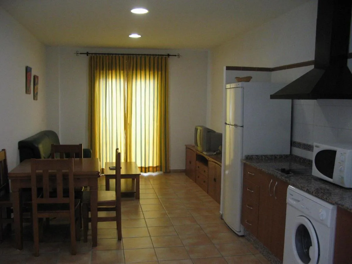 Apartment Apartamentos Perez Zara Conil De La Frontera