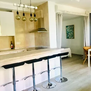 Apartamento Apto En El Centro, Junto A La Playa, España