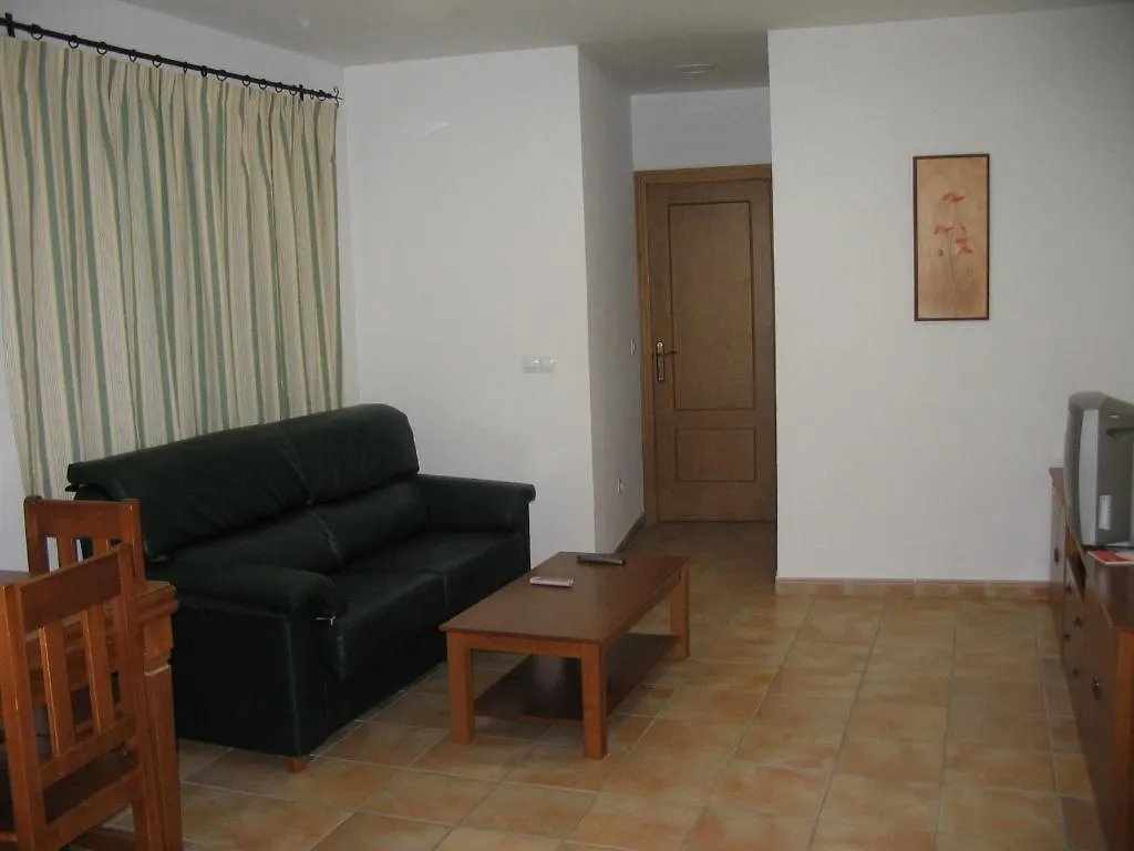 كونيل ذي لا فرونتيرا Apartamentos Perez Zara كونيل ذي لا فرونتيرا