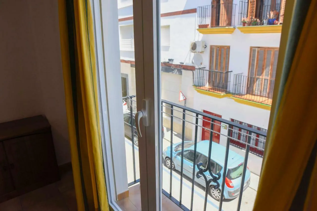 كونيل ذي لا فرونتيرا Apartamentos Perez Zara 0*, كونيل ذي لا فرونتيرا إسبانيا