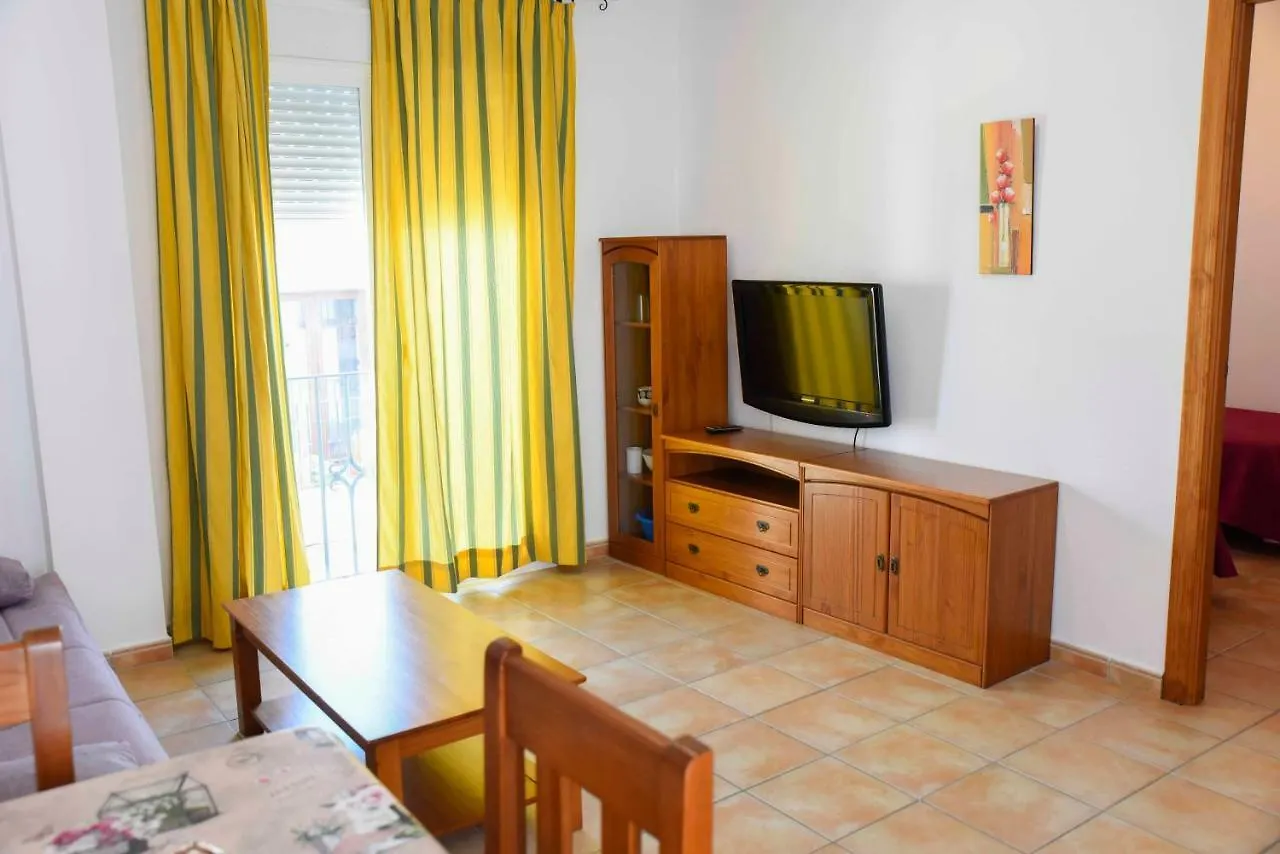 كونيل ذي لا فرونتيرا Apartamentos Perez Zara 0*, كونيل ذي لا فرونتيرا إسبانيا